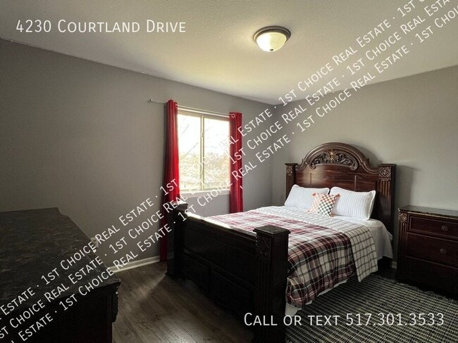 Building Photo - 4230 Courtland Dr