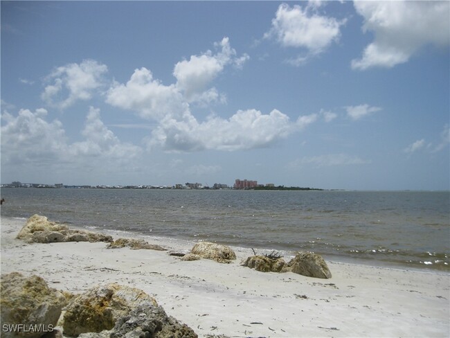 Foto del edificio - 20071 Sanibel View Cir