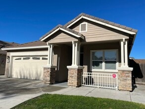 Building Photo - 1170 Oatgrass Way