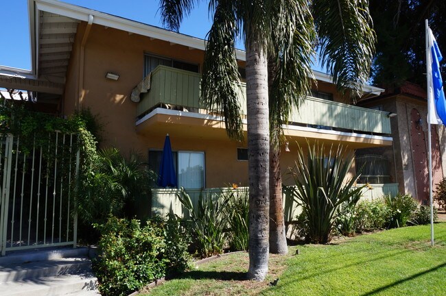 Foto del edificio - 20353 Saticoy St