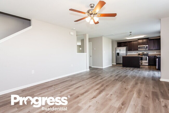 Foto del edificio - 1530 Summer View Ln