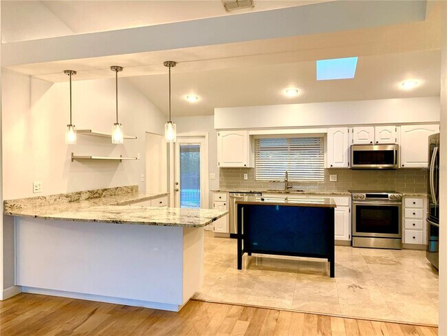 Foto del edificio - 1177 Baltic Ln