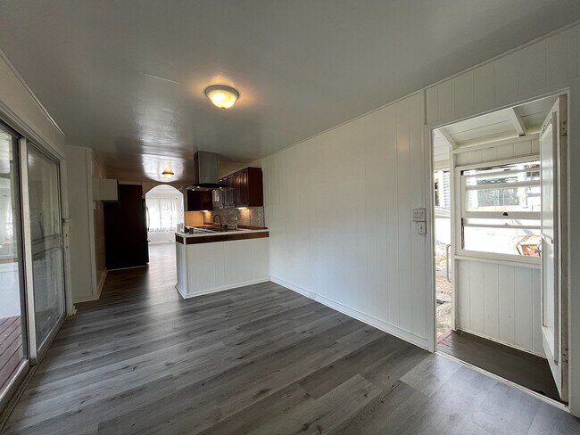 Foto del edificio - 400 Kapalu St