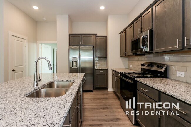 Building Photo - 2351 Cohorn Trl