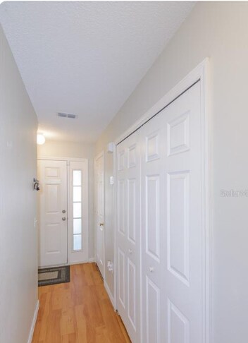 Foto del edificio - 4649 Ashburn Square Dr