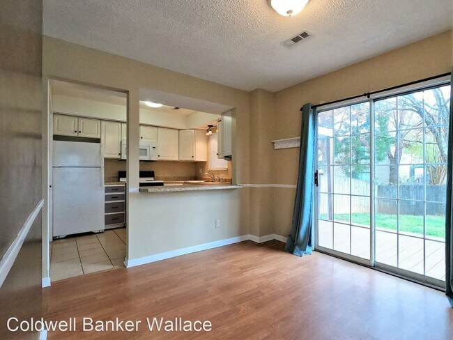 Building Photo - 2 br, 1.5 bath House - 7601 Chatham Circle