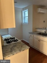 Building Photo - 411 McKean St