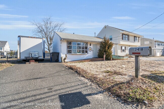 Foto del edificio - 3418 Adams Ave