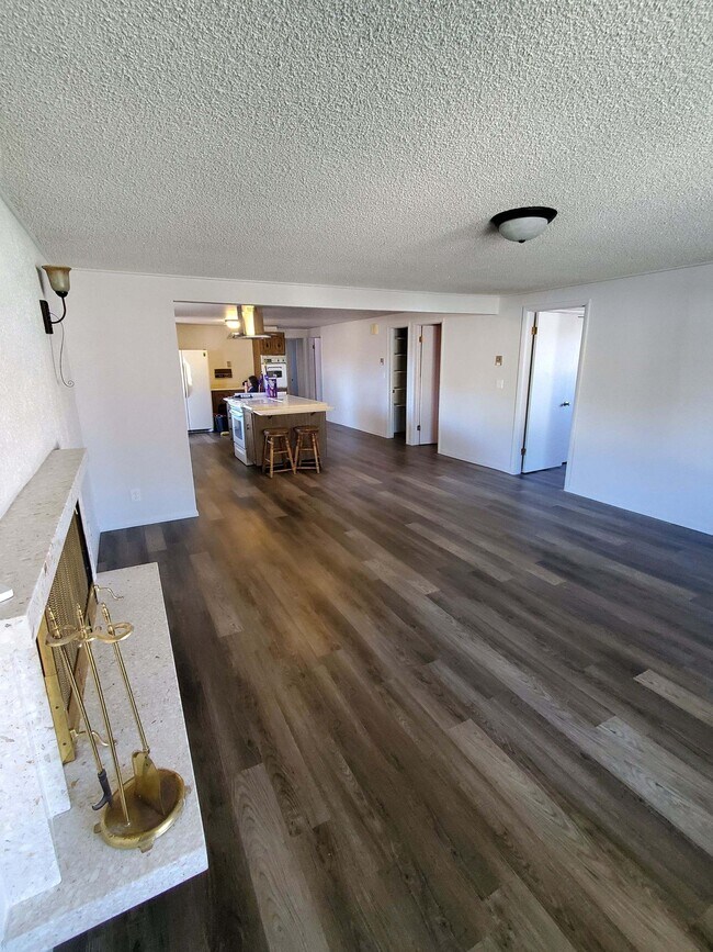 Building Photo - 13250 S 1830 W