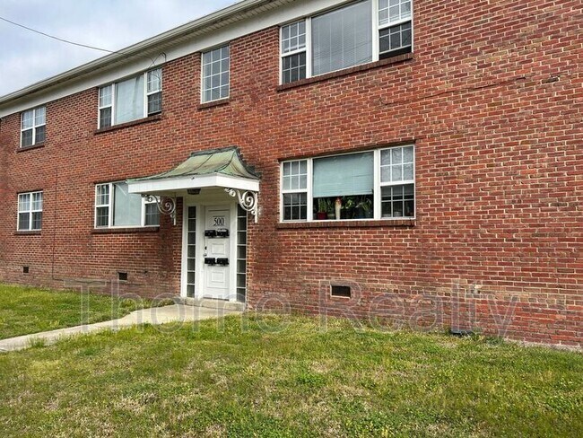 Foto del edificio - 500 Hammond St