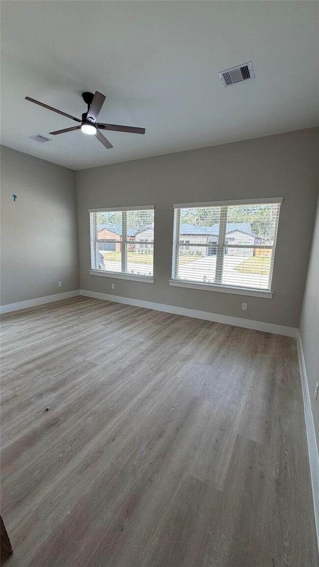 Building Photo - 2615 Piemonte Ave