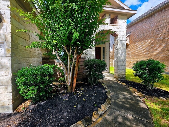 Building Photo - 6038 Starbrook Creek Dr