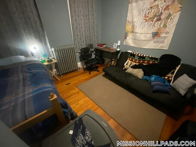 Foto del edificio - 12 Bucknam St