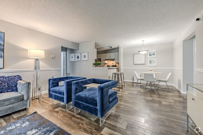 2HAB, 2BA - 1152 ft² - The Park at London