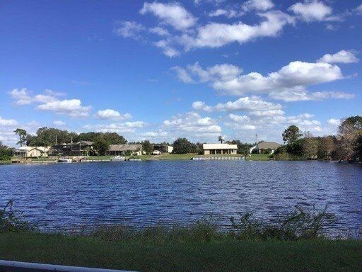 Foto del edificio - 2617 Emerald Lake Ct