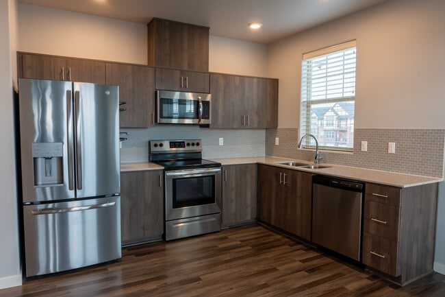 Photo - 16284 NW Chadwick Way House