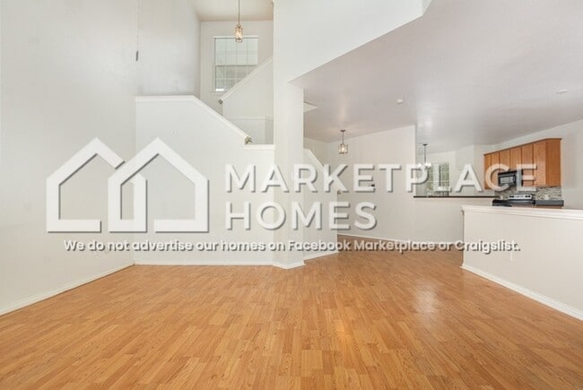 Building Photo - 10329 Nantucket Dr