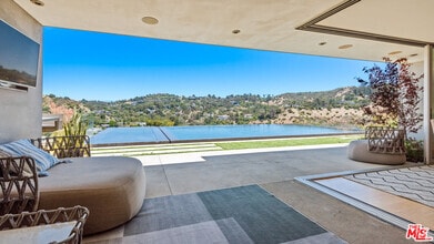 Building Photo - 7551 Hermes Dr