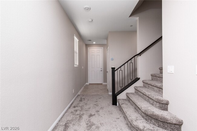 Building Photo - 2448 Bellinzona Pl