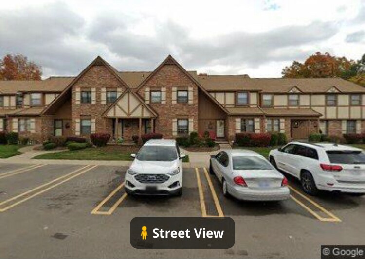 28641 Lowell Ct N, Southfield, MI 48076 Townhome Rentals in