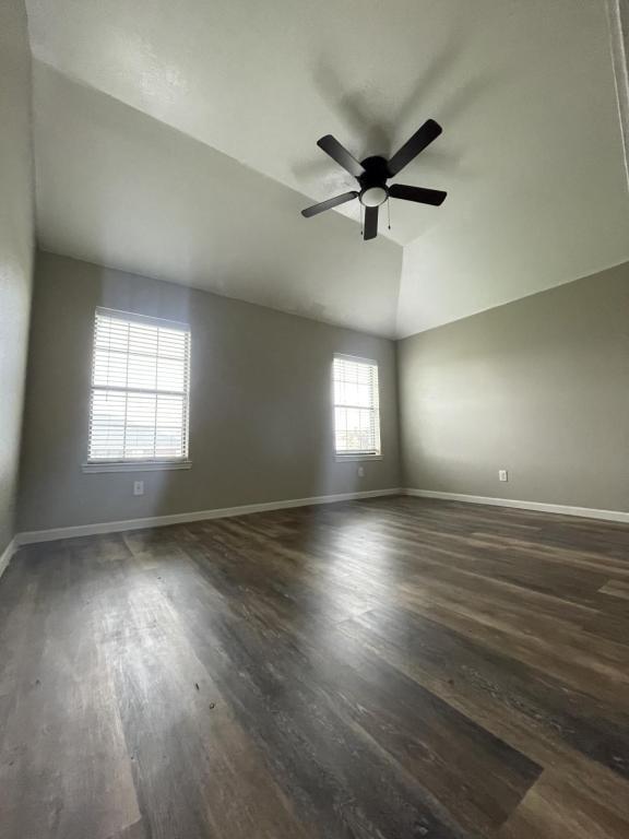 Building Photo - 3802 Oak Valley Dr