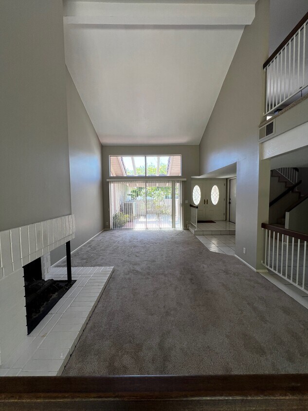 Building Photo - 633 N Buttonbush Trl