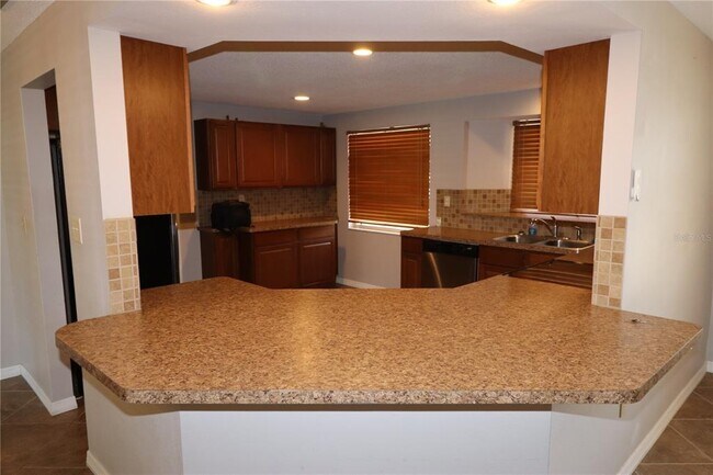 Building Photo - 5182 Wilton Ct