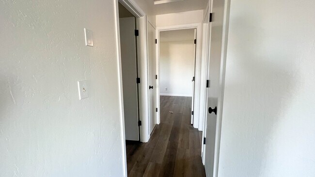 Hallway - 445 Plum St