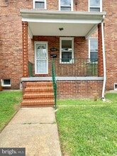 Building Photo - 3542 Lyndale Ave