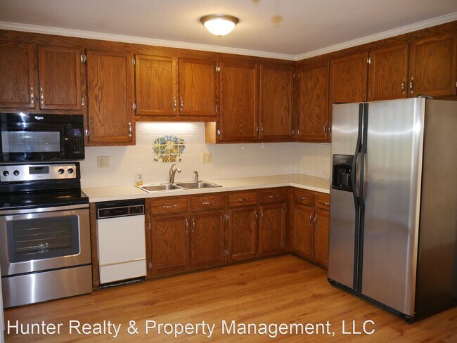 Foto del edificio - 5313 Summit Heights Dr