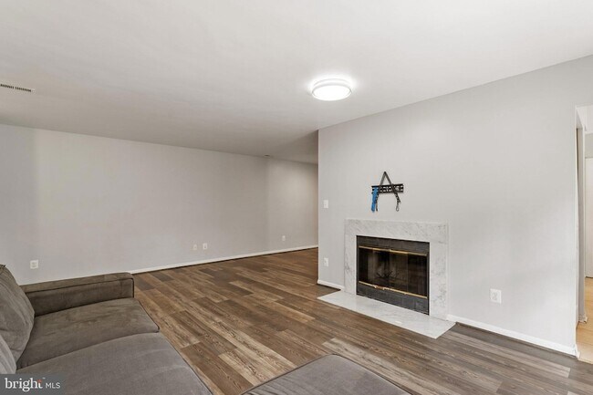 Foto del edificio - 13212 Meander Cove Dr