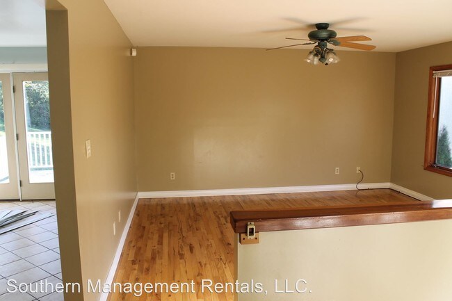 Building Photo - 3 br, 2 bath House - 315 Meadow Trail