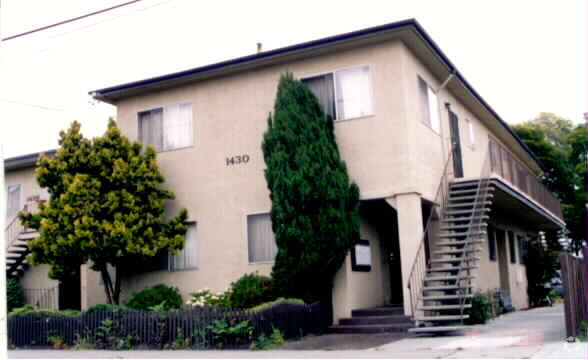 Building Photo - 1430-1436 45th Ave