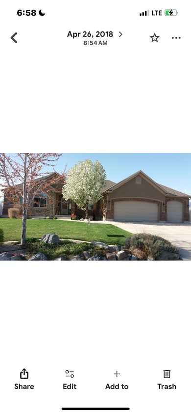 Primary Photo - 86 Sorrel Ln