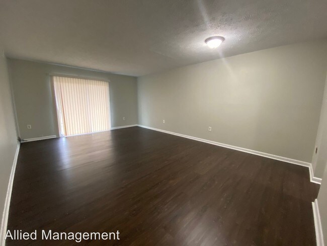 Building Photo - 1844 Augusta Dr