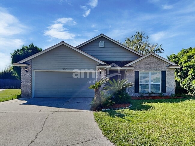 Building Photo - 1207 Stern Way
