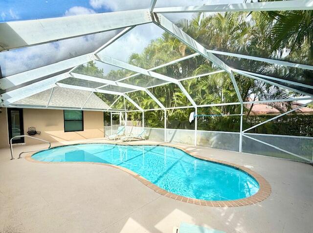 Foto del edificio - 1919 Lindsey Ct