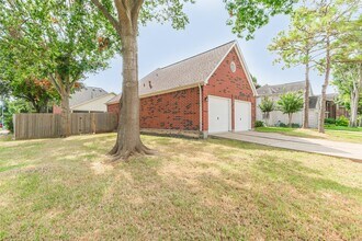Building Photo - 7603 Quintero Dr