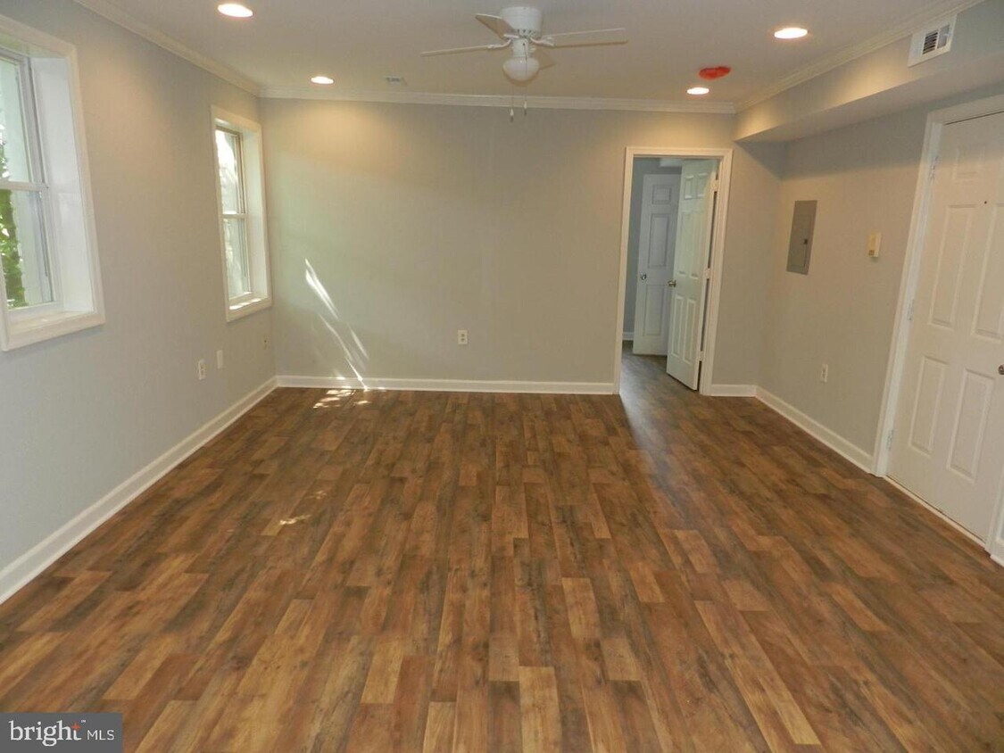 Foto principal - 612 Mellon St SE
