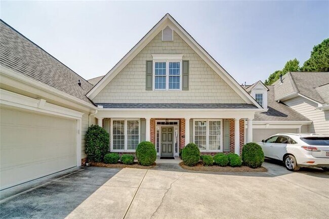 Building Photo - 2020 MacLand Square Dr