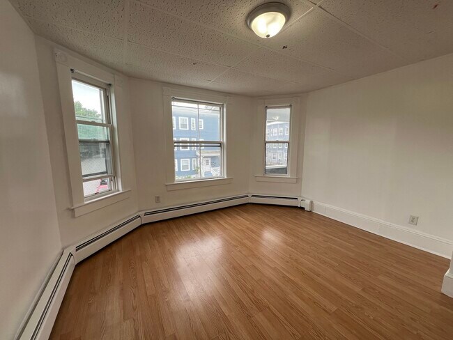 Foto del edificio - 264 Bailey St