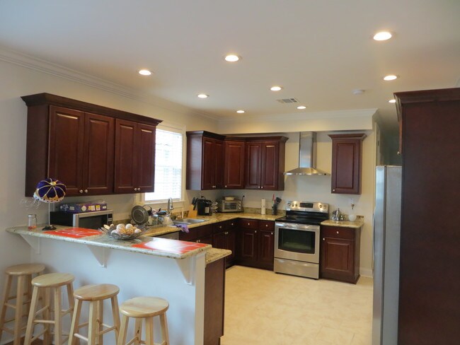 Foto del edificio - 5529 Willow St