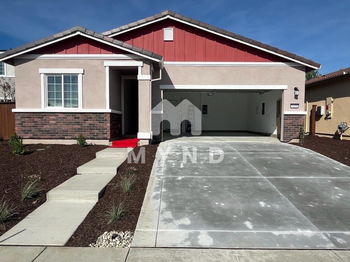 1688 Bullock Dr - House Rental in Woodland, CA | Apartments.com