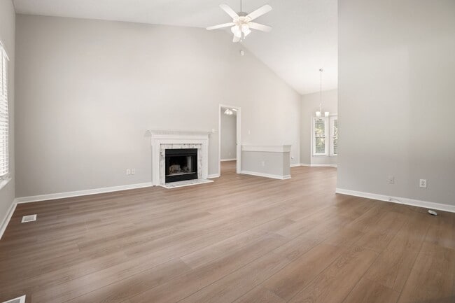 Building Photo - 2909 Buckboard Ln