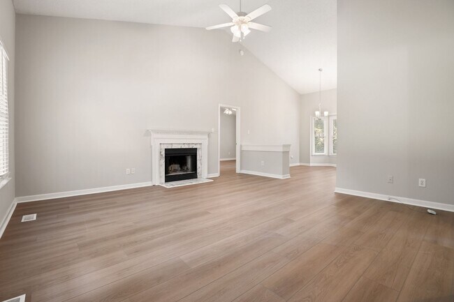Foto del edificio - 2909 Buckboard Ln