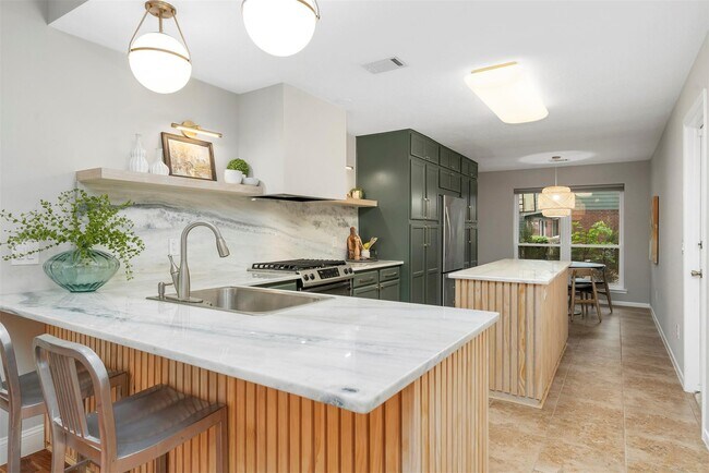 Foto del edificio - 36 White Bark Pl