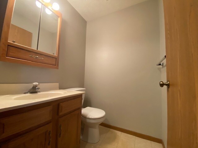 Building Photo - 402 N Owens Dr