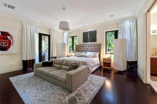 Foto del edificio - 2715 Cordova St