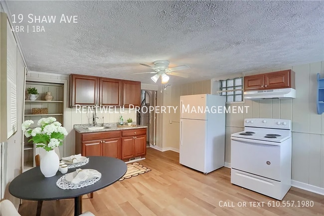 Foto del edificio - 19 Shaw Ave