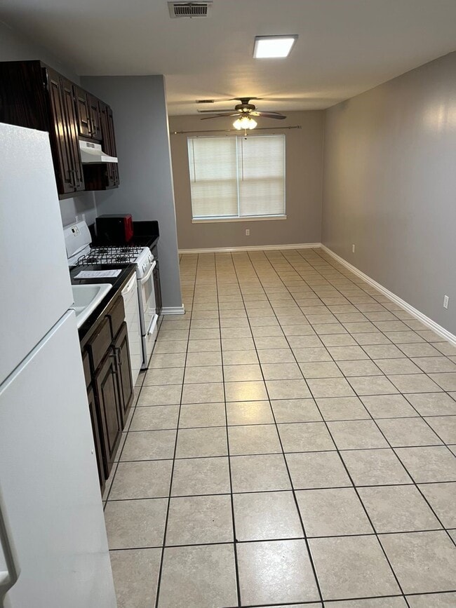 Foto del edificio - 4927 Leeland St